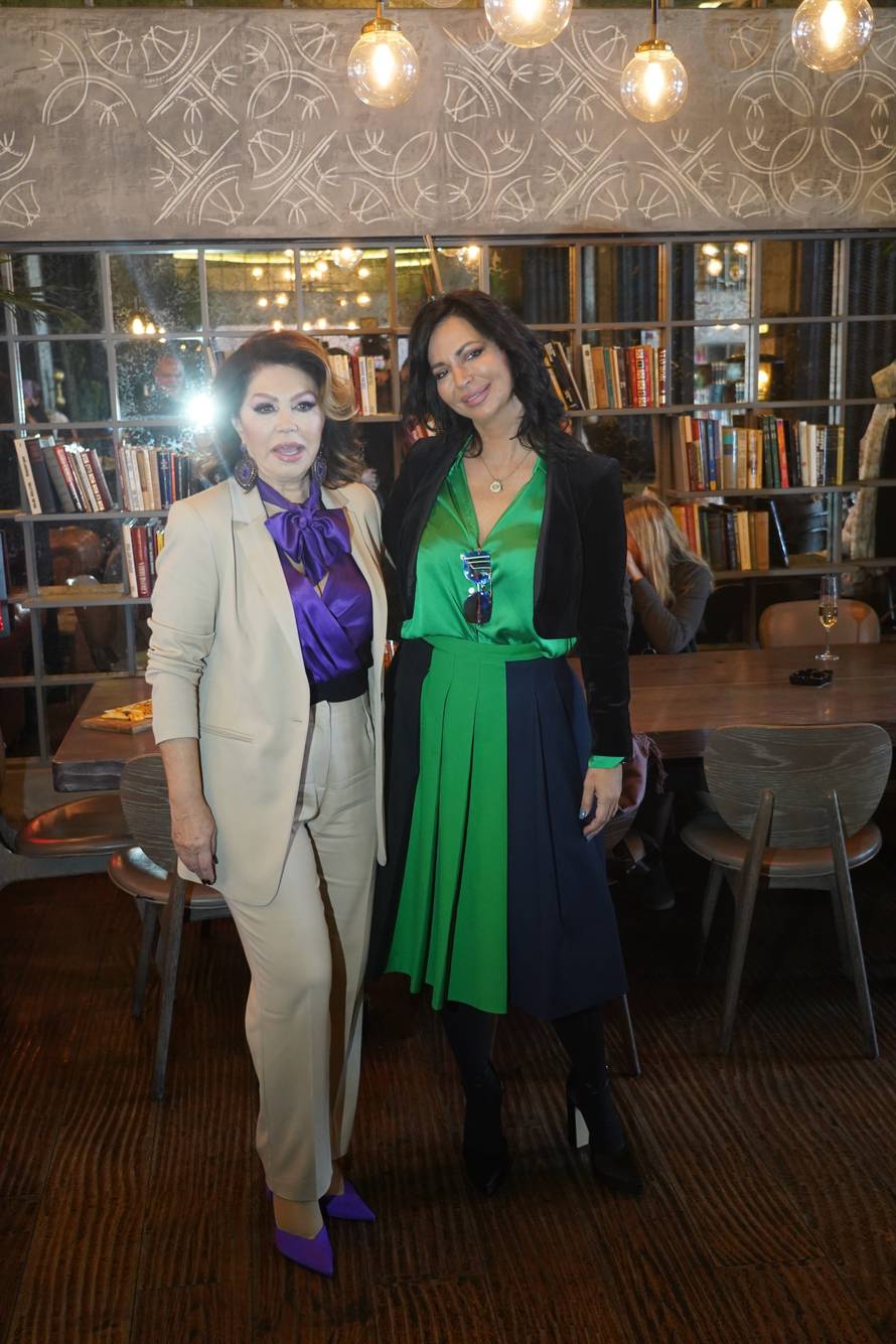 Beograd: Neda Ukraden predstavila je svoju novu knjigu "Zora je svanula"