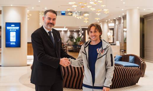 Luka Modrić i dalje brend ambasador PBZ Grupe i Premium Visa kartice