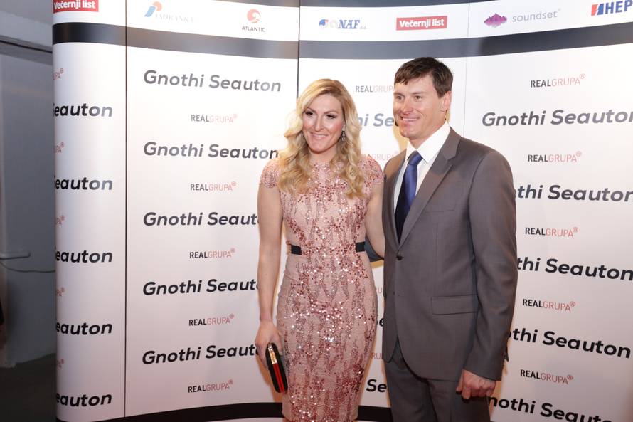 Janica Kostelić po prvi put s Oskarom: 'Čovječuljak u šetnji'