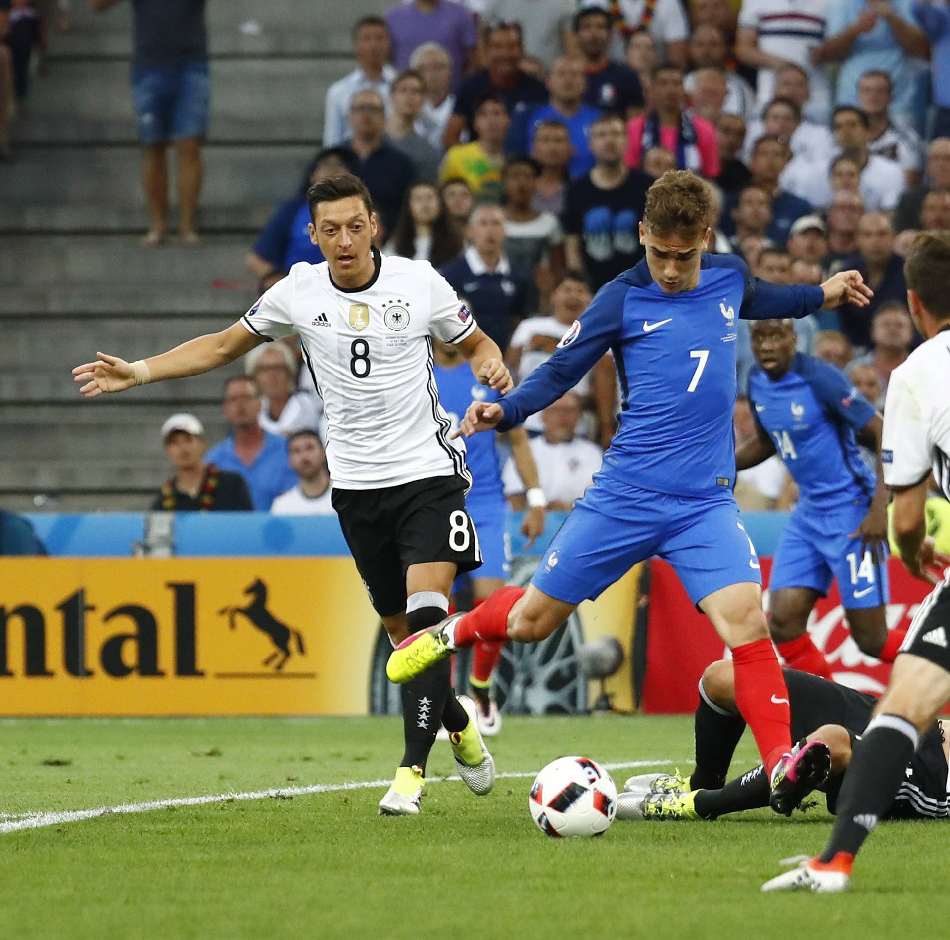 Germany v France - EURO 2016 - Semi Final