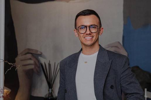 Ivan Mihovec redefinira doma&cacute;u scenu dizajna interijera: 'Pratim trendove, ali ne robujem im...'