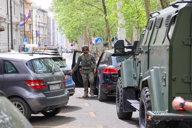 Petar Ćosić i Manuel Vulić Veneno dovedeni su na sud u Zagreb pod jakim mjerama osiguranja