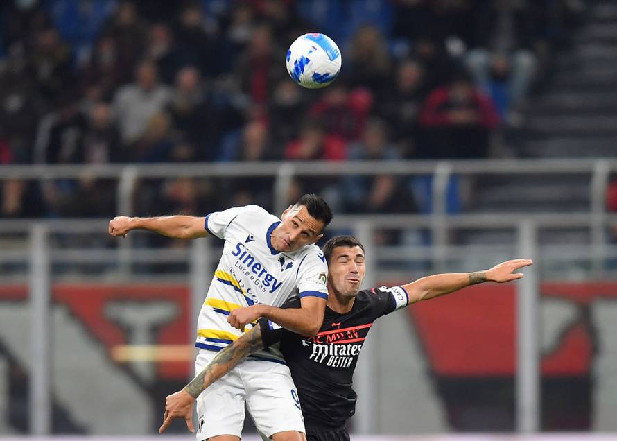 Serie A - AC Milan v Hellas Verona