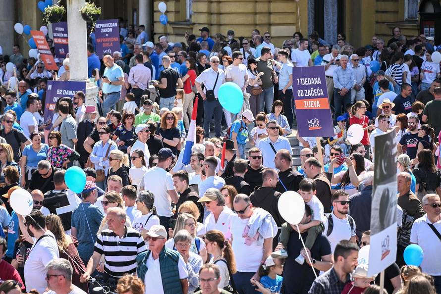 Zagreb: Manifestacija Hod za život pod geslom zaštite života i obitelji