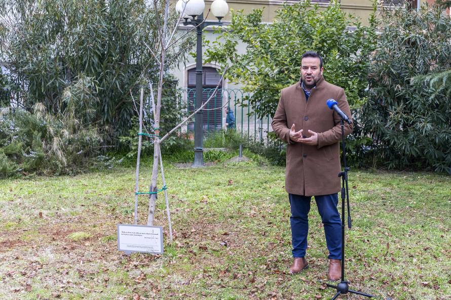 Kod stabla kestena Anne Frank Pula je obilježila Dan sjećanja na žrtve holokausta