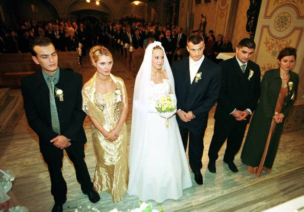 Zagreb: 12.10.2002., vjen?anje Mirka Filipovi?a i Klaudije Šuker