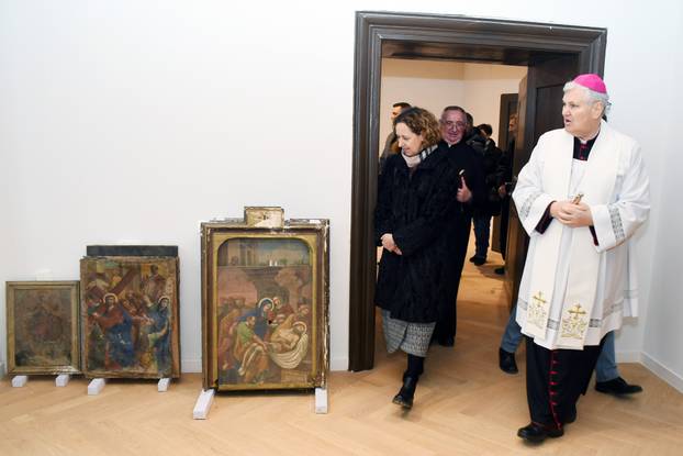 Sisak: Sisački biskup Vlado Kosić blagoslovio je župnu kuću, danas čuvaonicu župe sv. Marije Magdalene u Selima