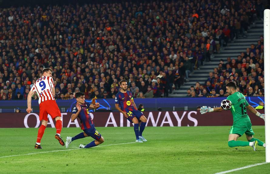 UEFA Champions League - Quarter Final - First Leg - FC Barcelona v Atletico Madrid