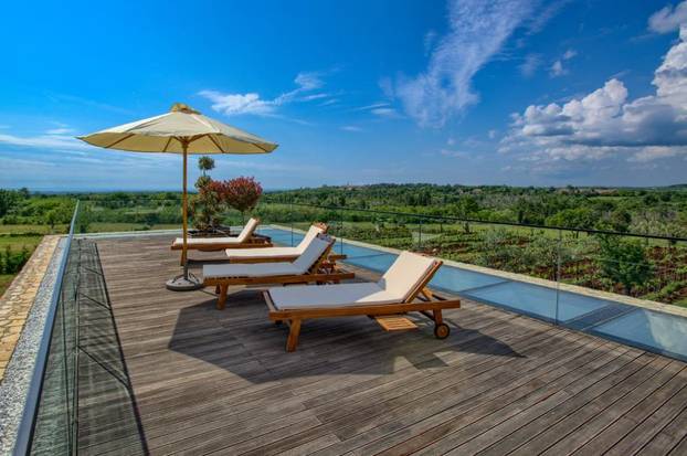 FOTO Izgleda kao iz filma, a zapravo se nalazi u Hrvatskoj – ova vila osvaja na prvi pogled