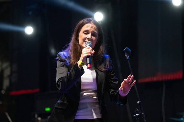 Drazen Zečić nastupio na 13. Hrvatskoj noći u Frankfurtu