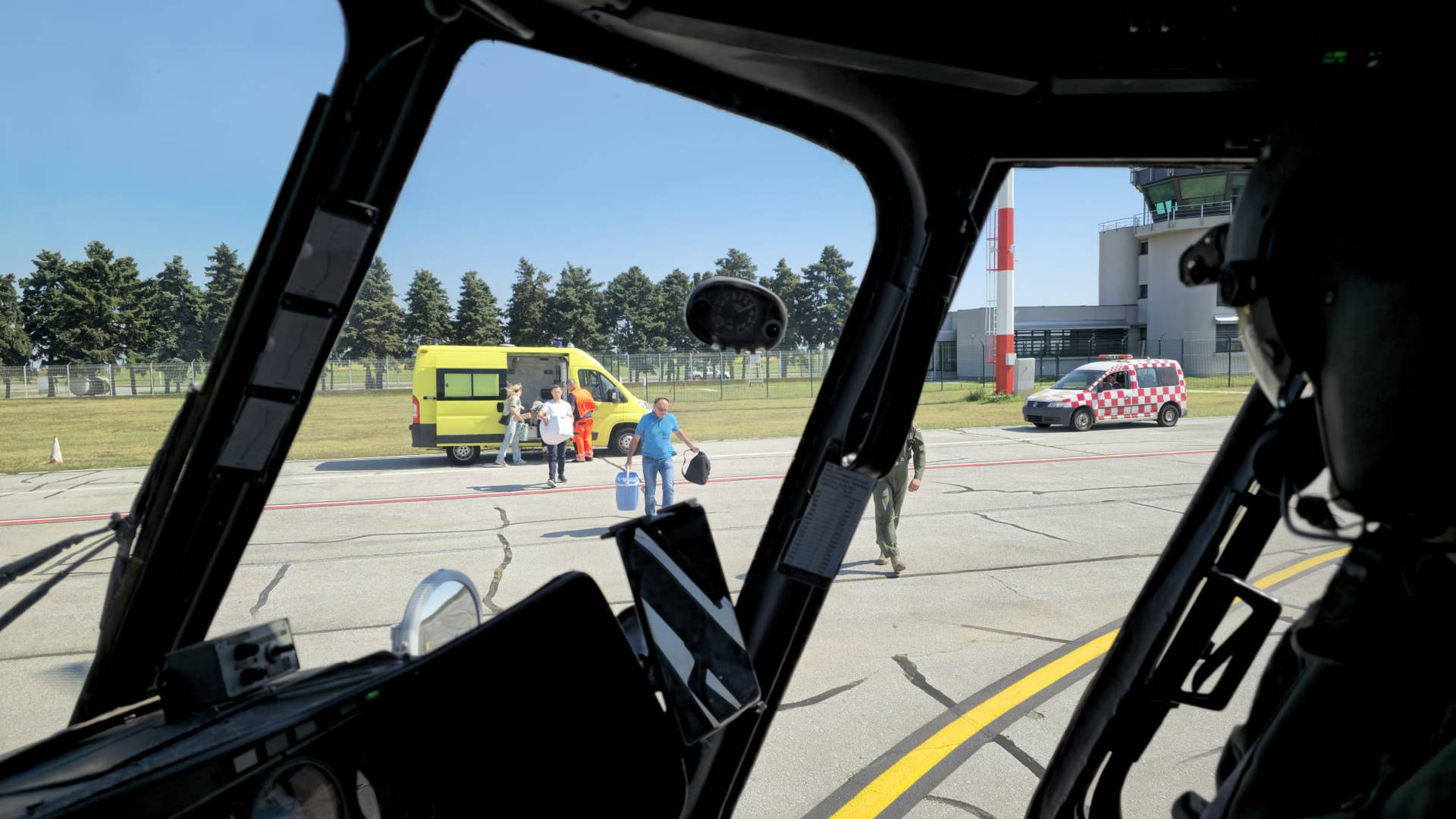 Vojni helikopter letio iz Zagreba u Osijek po srce: 'Sve naše zadaće su od posebne važnosti'