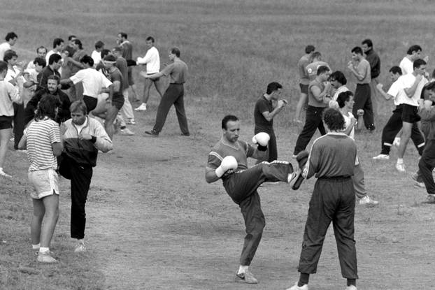 Zagreb: Vjekoslav Šafranić, osnivač prve zaštitarske tvrtke u Hrvatskoj, rujan 1990.
