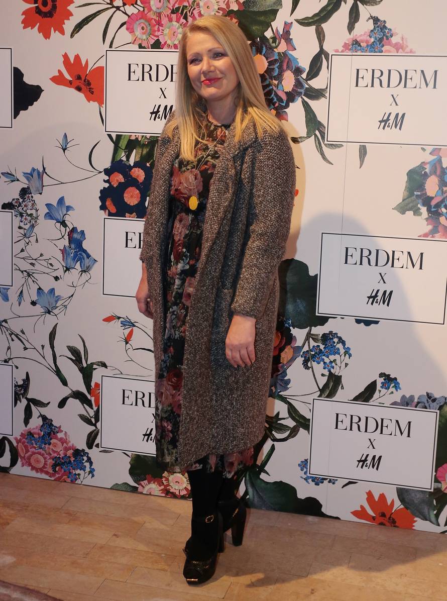 Rozga se isprsila, a Borna je pokazala previše u prozirnom