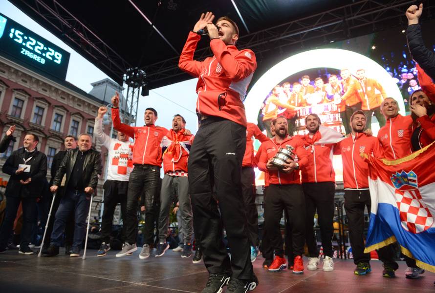 Grad s petoricom izbornika: Ne filozofiramo puno, fajteri smo!