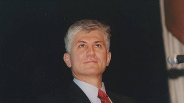 Zoran Djindjic, 2002