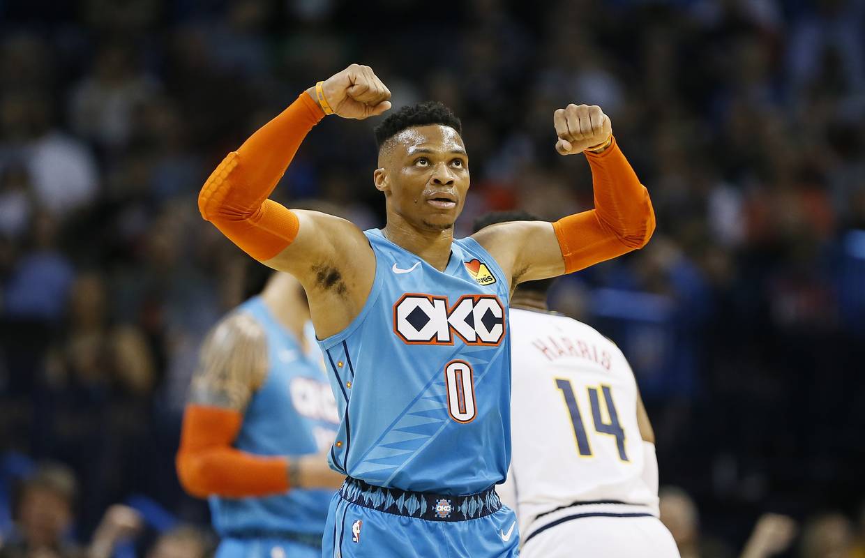 Fantastični Westbrook uspio je ponoviti Chamberlainov podvig