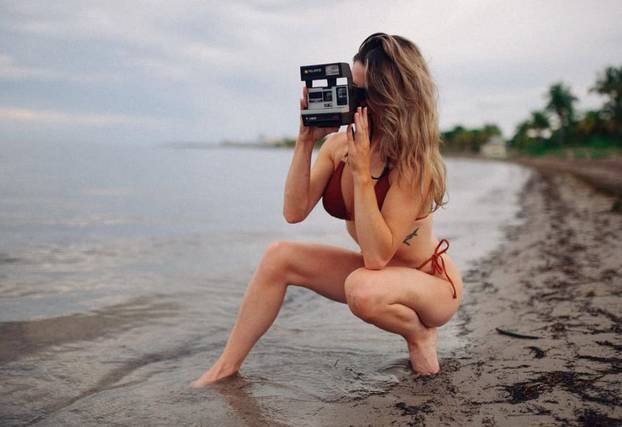 FOTO Zovu je najzgodnijom i najhrabrijom znanstvenicom: 'Ne bojim se krokodila ni zmija'