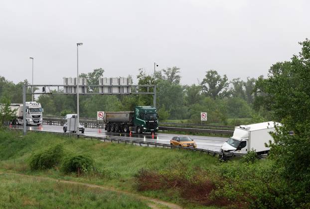 Dvije osobe poginule u prometnoj nesreći na zagrebačkoj obilaznici 