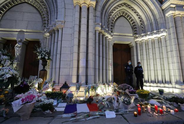 Nice mourns on day after deadly knife attack