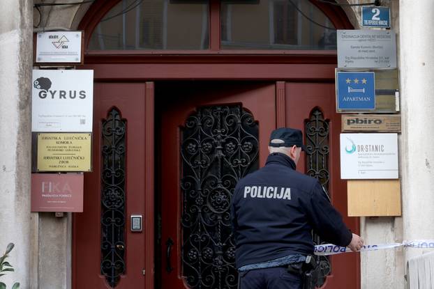 Rijeka: Žena umrla na stubištu, u stanu pronađen muškarac s ozljedama vrata