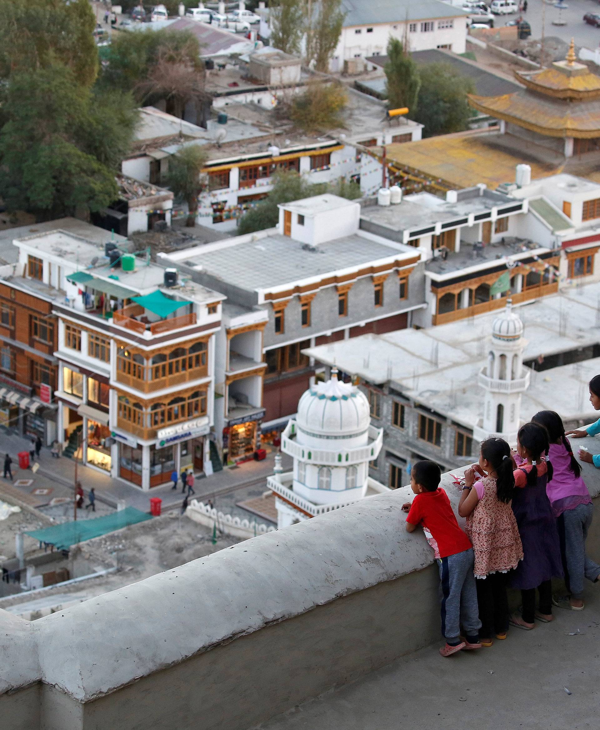 The Wider Image: Tradition and tourism in the Indian Himalayas