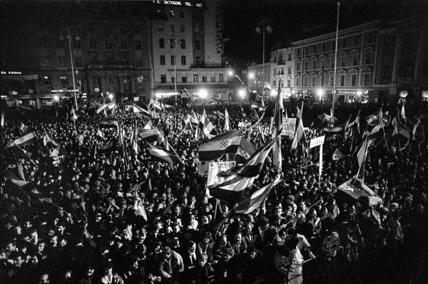 Zagreb: Svečano otkrivanje spomenika banu Josipu Jelačiću na istoimenom trgu, 15.10.1990.