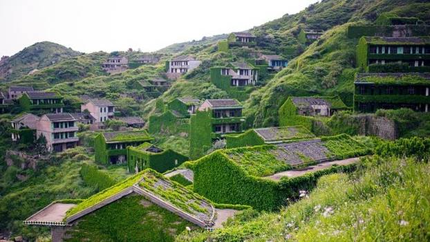 FOTO Napušteno 'selo duhova' u Kini sraslo je s prirodom i postalo prava TikTok atrakcija