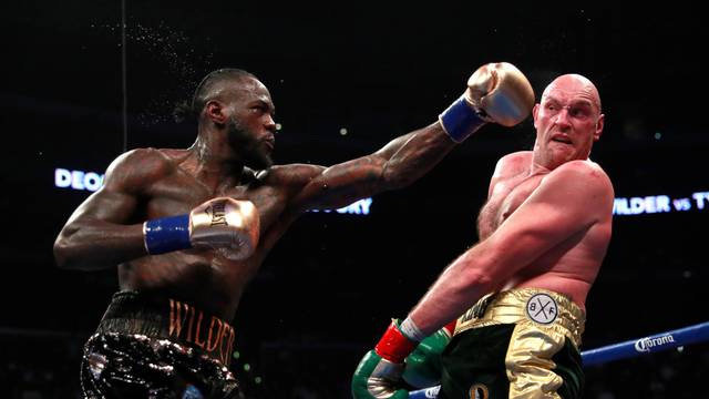 Deontay Wilder v Tyson Fury - WBC World Heavyweight Title