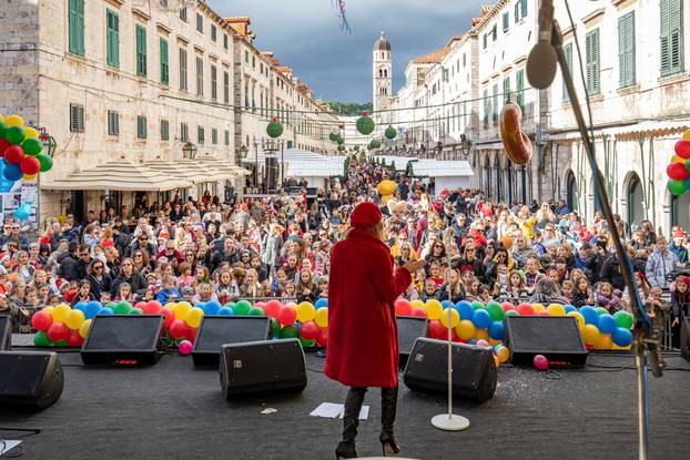 Tradicionalna humanitarna manifestacija Torta party u organizaciji Turističke zajednice Dubrovnika