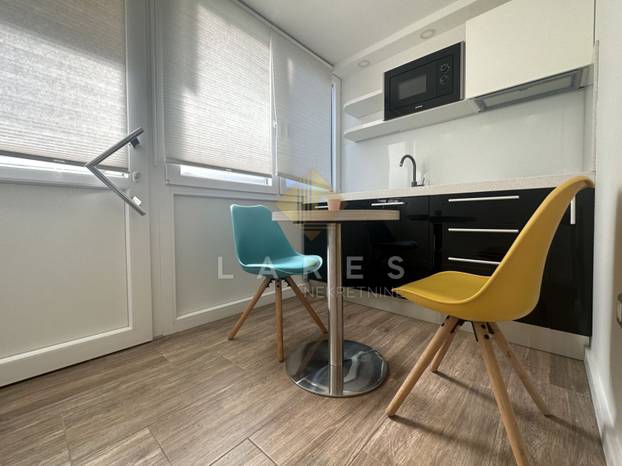 FOTO Ovu garsonijeru od 27 kvadrata u Zagrebu prodaju za 158.000 €! Pogledajte krevet...