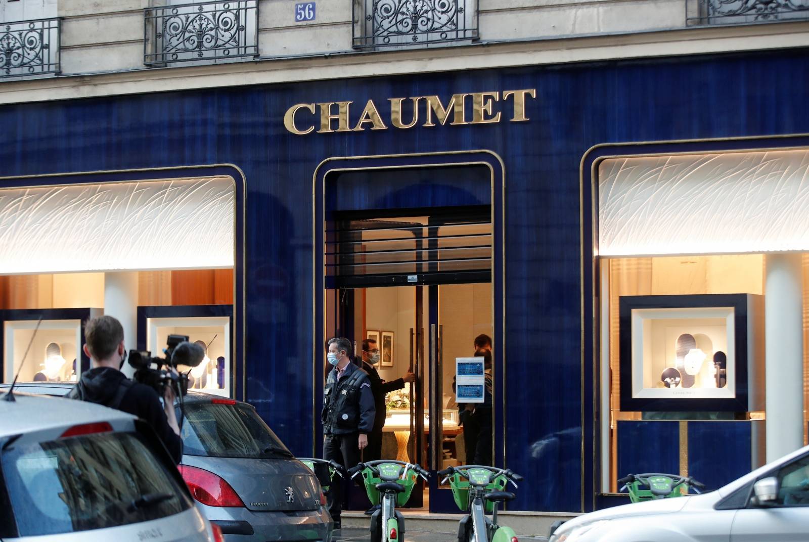 Chaumet jewelry store targeted by a robbery, in Paris