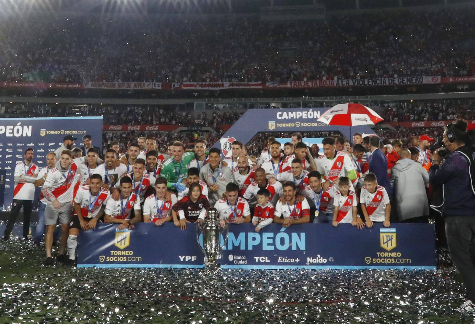 Argentina Primera Division - River Plate v Racing Club