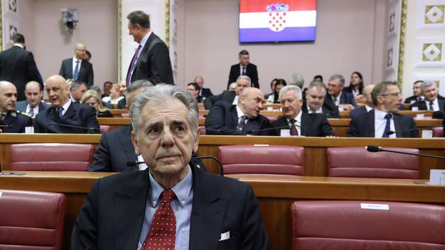 Hrvatski sabor sveèanom sjednicom obilježio 25. godišnjicu prizn