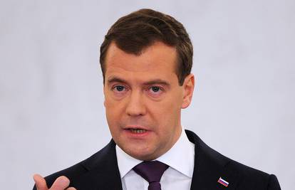 Student Medvedevu: Jeste li spremni umrijeti kao Husein?