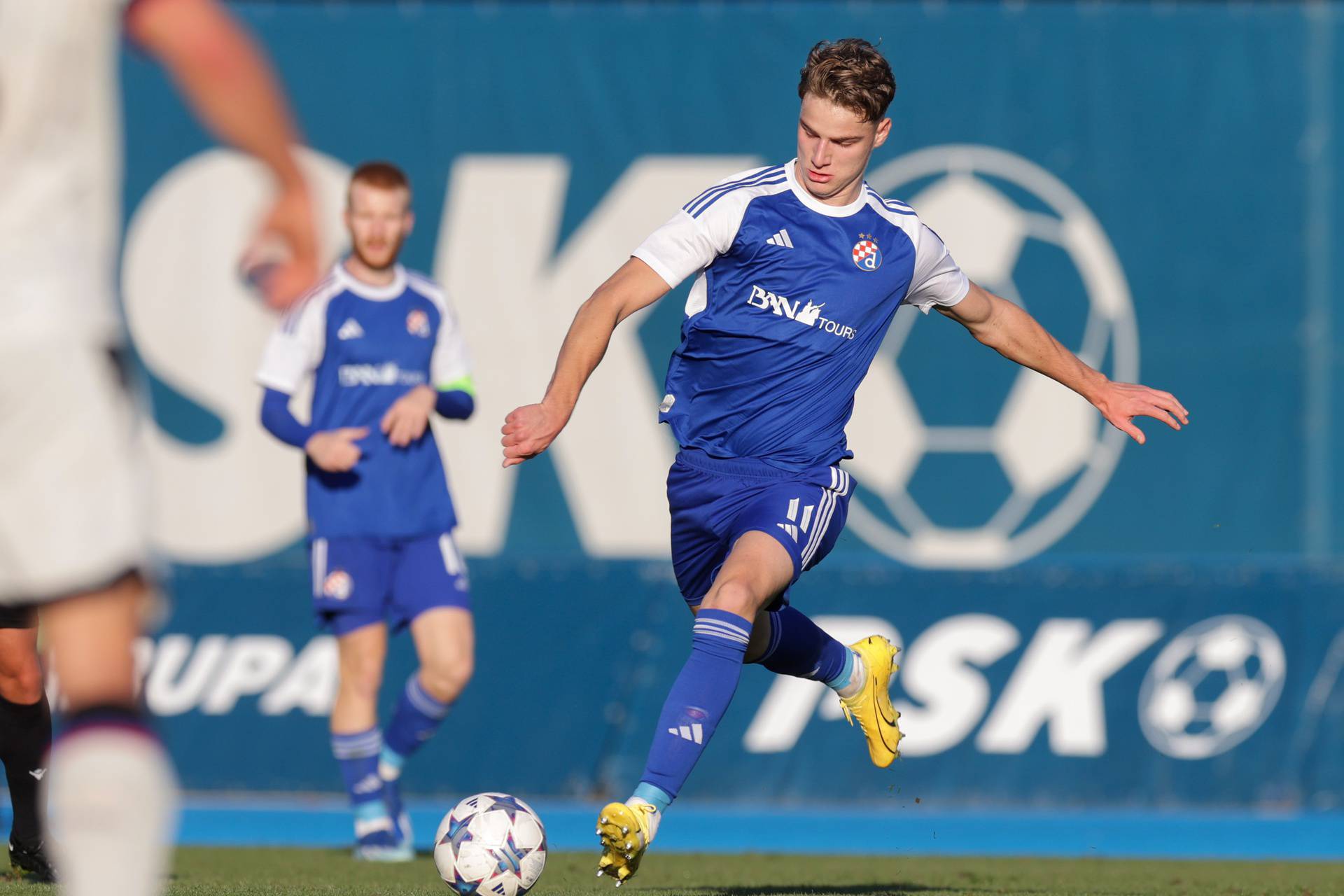 Zagreb: UEFA Liga prvaka mladih, put prvaka, 2. kolo,  GNK Dinamo - FC Basel