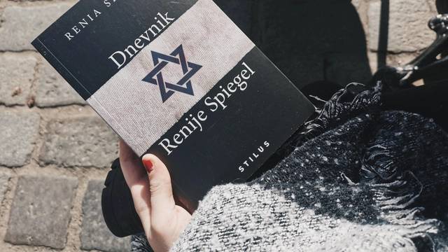 Dnevnik Renije Spiegel: Misli položene na papir u vrtlogu rata