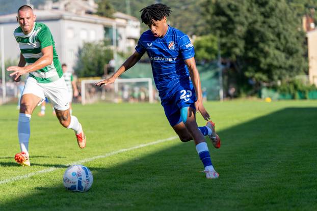 Senj: NK Nehaj proslavio 105. rođendan prijateljskom utakmicom protiv Dinama