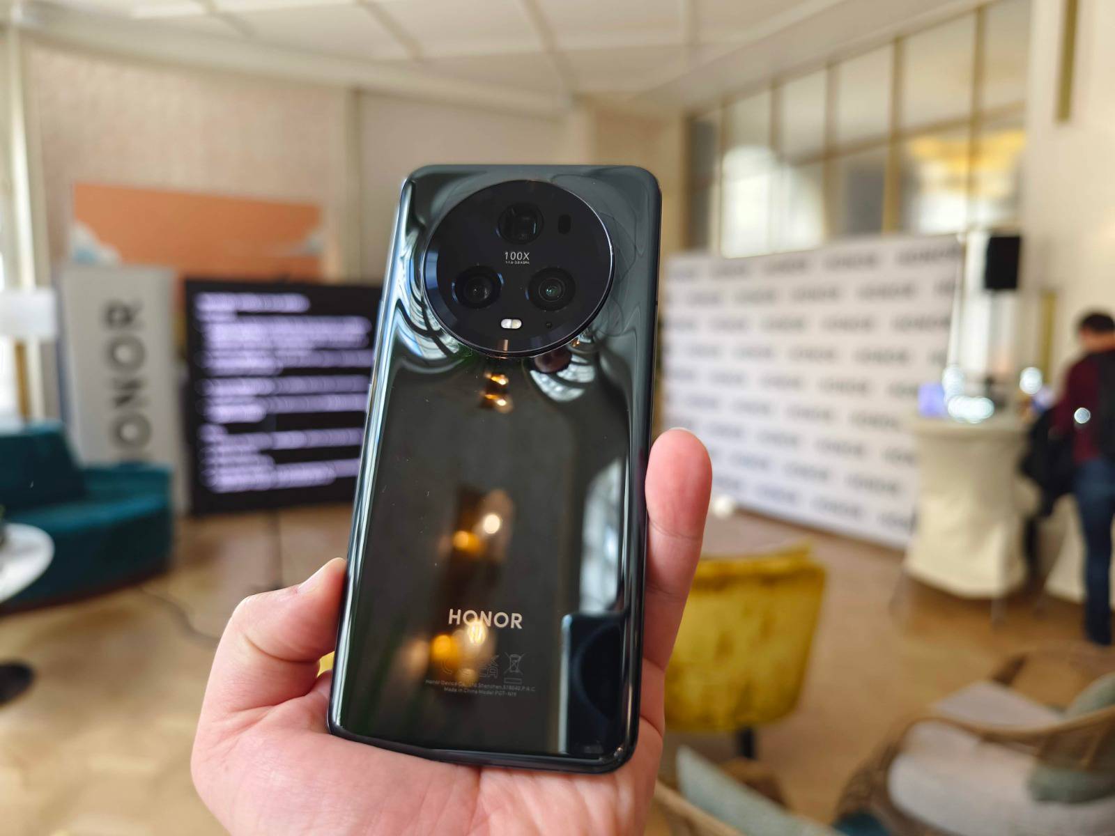 Honor Magic5 Pro s moćnom kamerom i baterijom stigao u Hrvatsku, objavili su i cijene