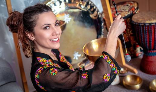 Na Dori pjevala eko pjesmu s keljom i borom, a sada objavila da &ccaron;eka prinovu: 'Maj&ccaron;instvo...'