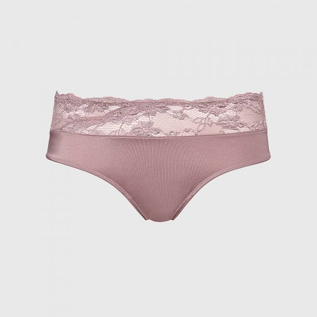 Gaćice za poželjeti: 10 modela u kojima će svaka žena uživati