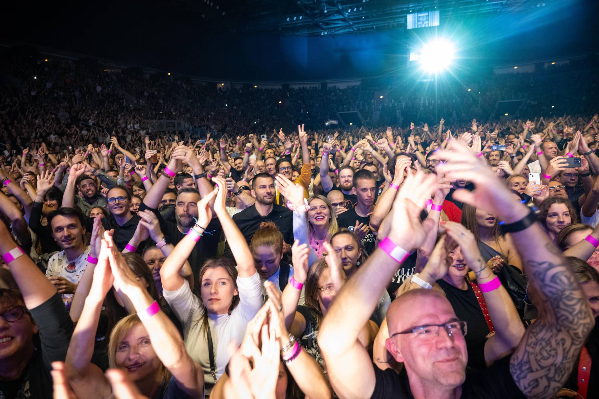 Koncert grupe Psihomodopop povodom 40 godina karijere u Areni Zagreb