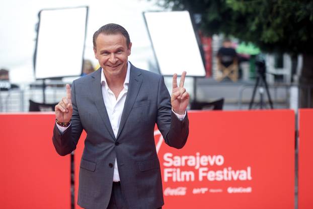 Regionalne zvijezde proštele crvenim tepihom sedmog dana 30. Sarajevo Film Festivala