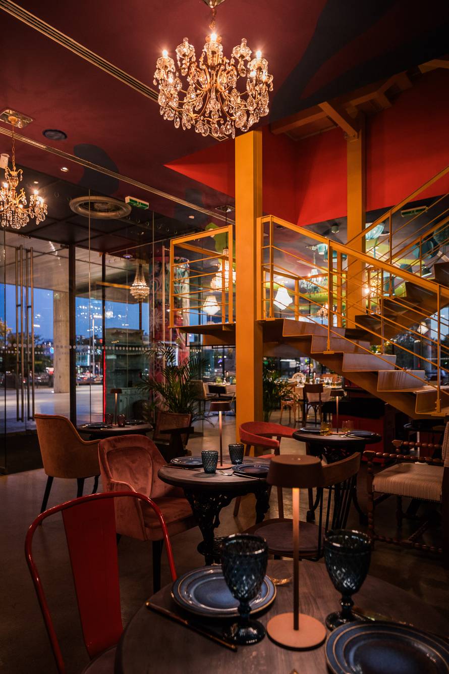 Bili smo na otvorenju Bar&Ton Rougemarin bistroa u MSU-u: Evo kakve vas delicije očekuju