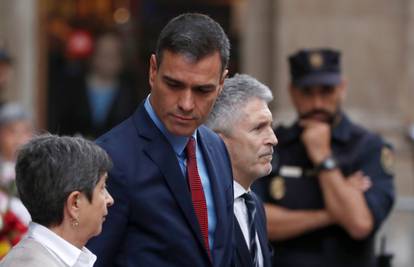 Španjolski premijer doputovao u Barcelonu u posjet policiji