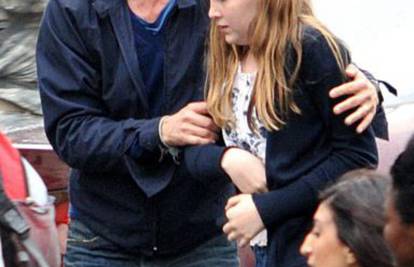 Brad Pitt spasio je djevojku od rulje koja ju je skoro pregazila