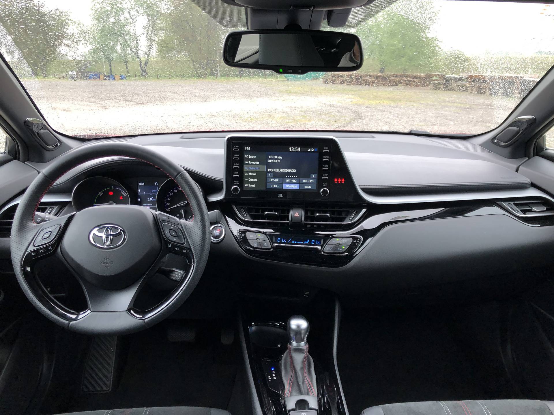 Toyota C-HR s trunkom agresive iz auta svjetskog rally prvaka