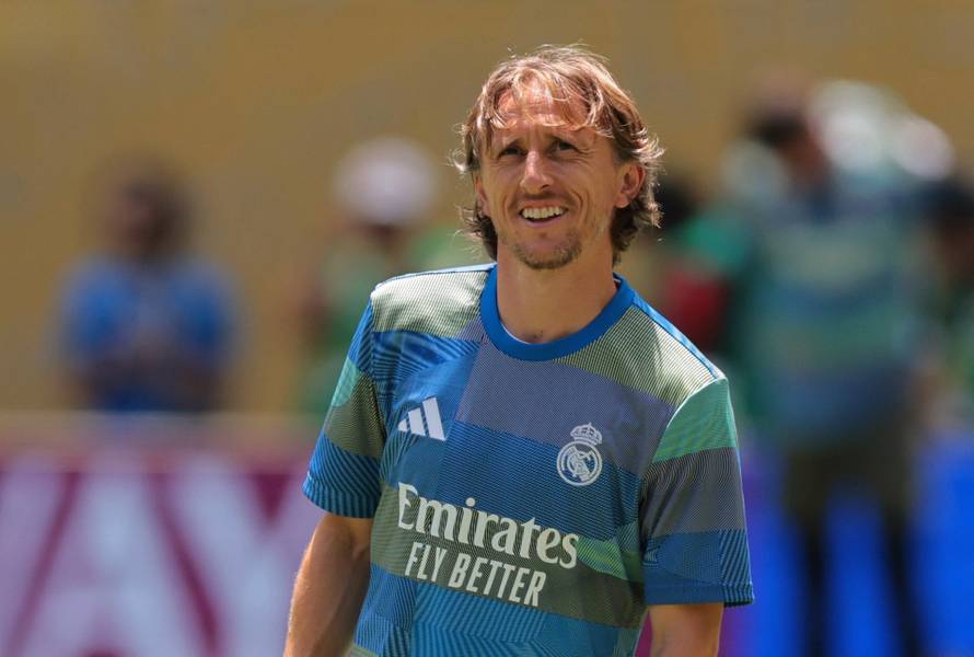 FIFA Club World Cup - Group H - Real Madrid v Al Hilal