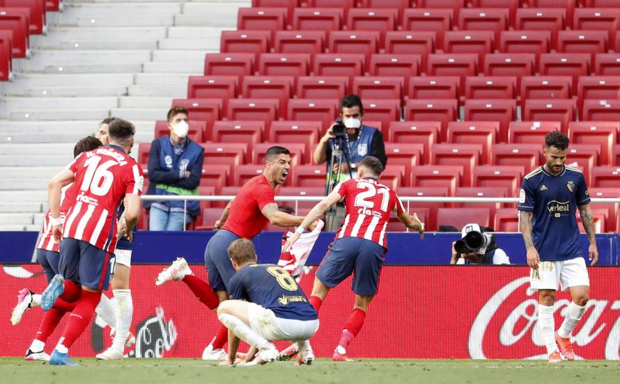 La Liga Santander - Atletico Madrid v Osasuna