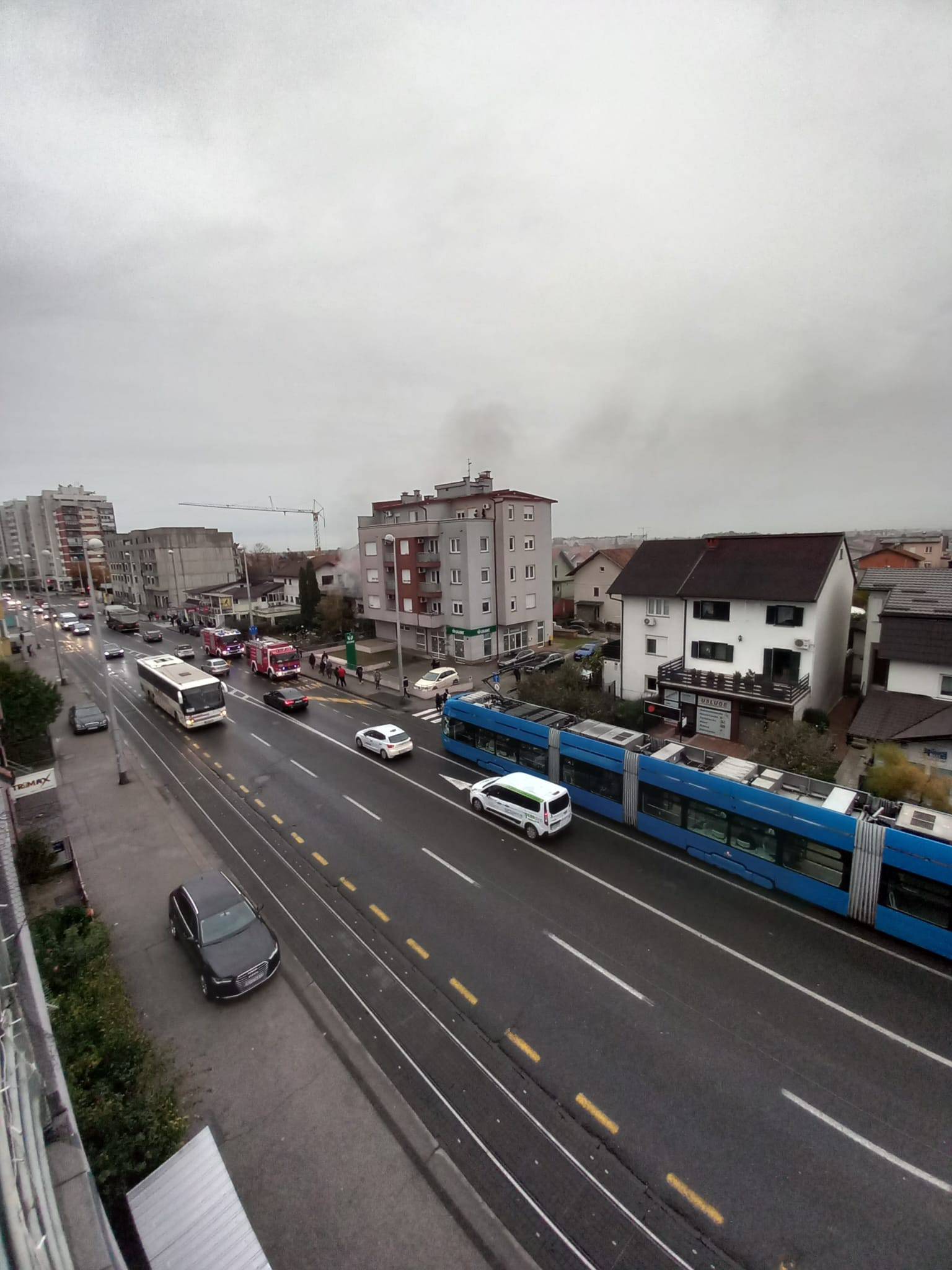 Požar u Zagrebu: U Dubravi planula napuštena kuća