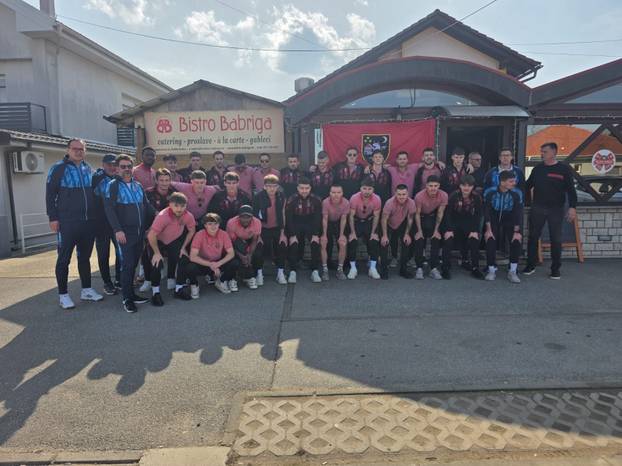 FOTO Kurilovčani se nabrijavaju uoči Dinama: Danas je vaš dan!